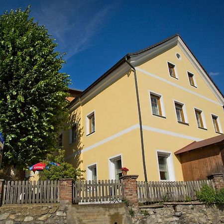 Pension Lindenhof Deutschfeistritz エクステリア 写真